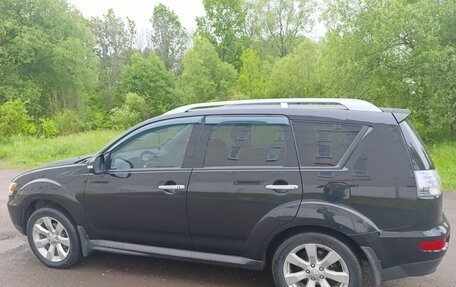 Mitsubishi Outlander III рестайлинг 3, 2010 год, 1 150 000 рублей, 14 фотография