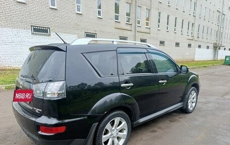 Mitsubishi Outlander III рестайлинг 3, 2010 год, 1 150 000 рублей, 12 фотография