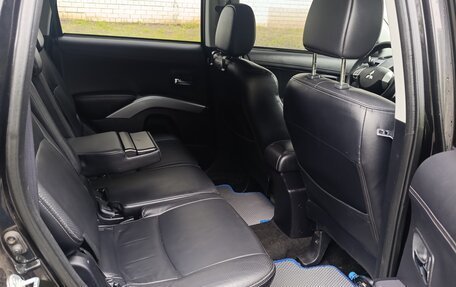Mitsubishi Outlander III рестайлинг 3, 2010 год, 1 150 000 рублей, 20 фотография