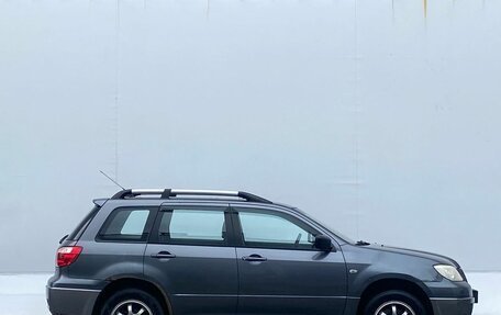 Mitsubishi Outlander III рестайлинг 3, 2007 год, 550 000 рублей, 4 фотография