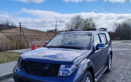 Nissan Pathfinder, 2007 год, 700 000 рублей, 1 фотография