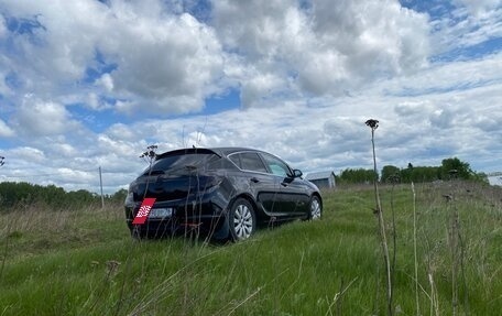 Opel Astra J, 2010 год, 850 000 рублей, 5 фотография