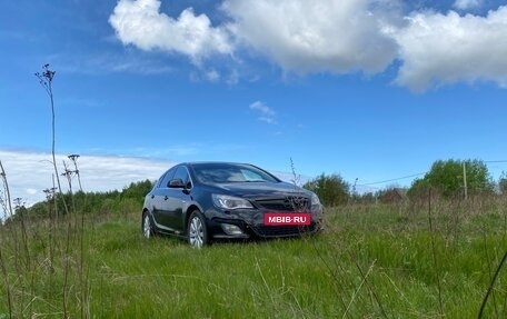 Opel Astra J, 2010 год, 850 000 рублей, 4 фотография