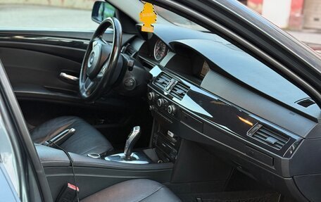 BMW 5 серия, 2008 год, 1 700 000 рублей, 10 фотография