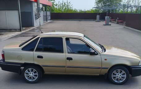 Daewoo Nexia I рестайлинг, 2007 год, 225 000 рублей, 4 фотография