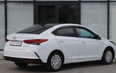 Hyundai Solaris II рестайлинг, 2021 год, 1 300 000 рублей, 6 фотография