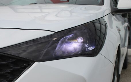 Hyundai Solaris II рестайлинг, 2021 год, 1 300 000 рублей, 12 фотография