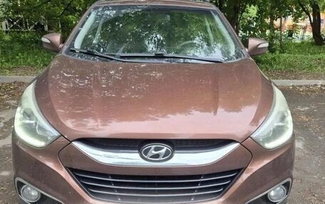 Hyundai ix35 I рестайлинг, 2014 год, 1 000 000 рублей, 9 фотография