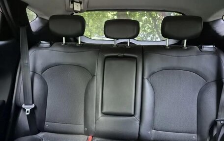 Hyundai ix35 I рестайлинг, 2014 год, 1 000 000 рублей, 15 фотография