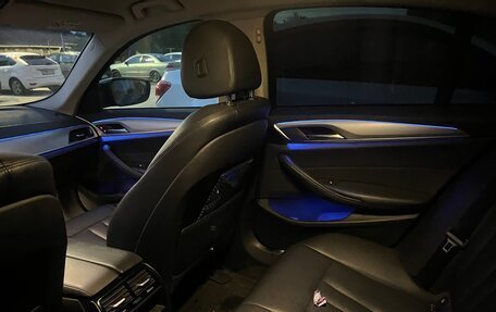 BMW 5 серия, 2018 год, 2 550 000 рублей, 14 фотография