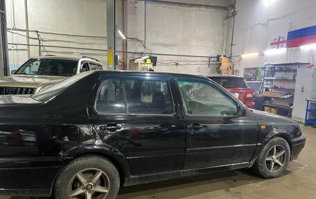 Volkswagen Vento, 1997 год, 120 000 рублей, 6 фотография