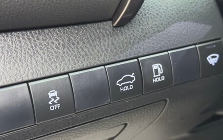 Toyota Camry, 2021 год, 2 740 000 рублей, 10 фотография
