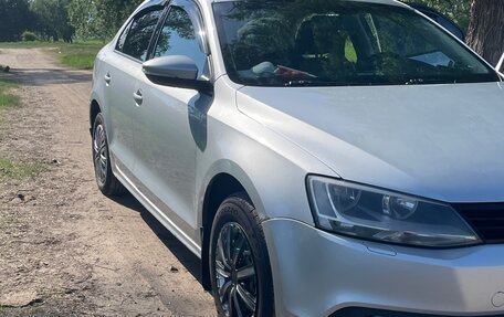 Volkswagen Jetta VI, 2013 год, 777 777 рублей, 15 фотография