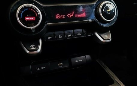 KIA Rio IV, 2022 год, 1 990 000 рублей, 12 фотография
