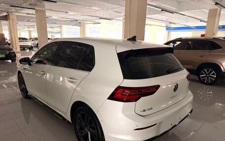 Volkswagen Golf VIII, 2023 год, 2 550 000 рублей, 2 фотография