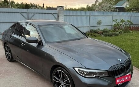 BMW 3 серия, 2019 год, 3 400 000 рублей, 2 фотография
