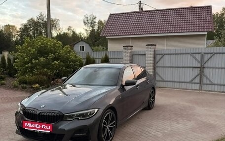 BMW 3 серия, 2019 год, 3 400 000 рублей, 3 фотография