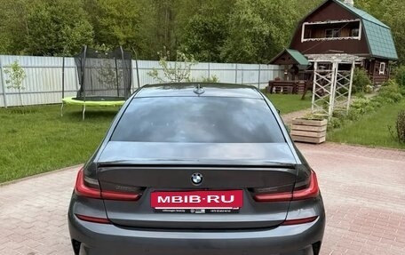 BMW 3 серия, 2019 год, 3 400 000 рублей, 14 фотография