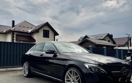 Mercedes-Benz C-Класс, 2017 год, 2 300 000 рублей, 3 фотография