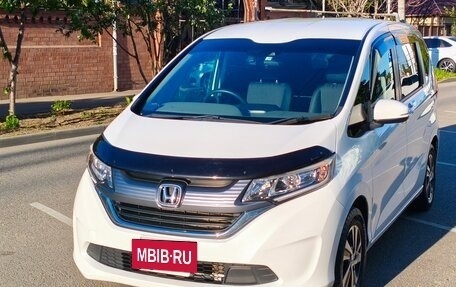 Honda Freed II, 2019 год, 1 585 000 рублей, 5 фотография