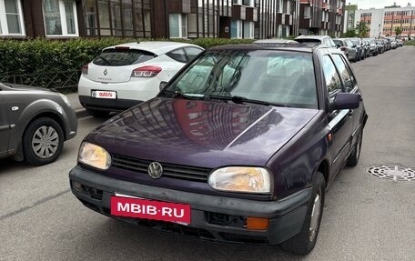 Volkswagen Golf III, 1993 год, 99 899 рублей, 4 фотография