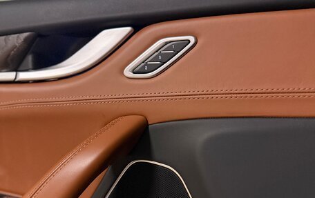 Maserati Levante I, 2017 год, 4 000 000 рублей, 24 фотография