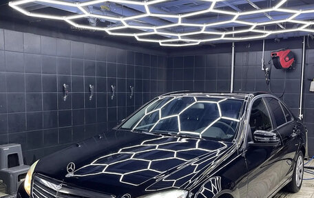 Mercedes-Benz C-Класс, 2009 год, 1 050 000 рублей, 1 фотография