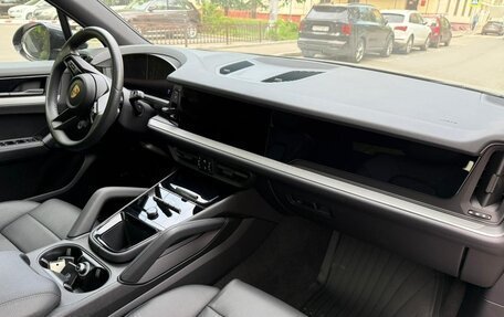 Porsche Cayenne III, 2024 год, 12 990 000 рублей, 5 фотография