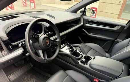 Porsche Cayenne III, 2024 год, 12 990 000 рублей, 13 фотография