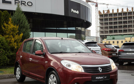 Renault Sandero I, 2011 год, 758 000 рублей, 2 фотография