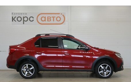 Renault Logan II, 2018 год, 1 100 000 рублей, 4 фотография