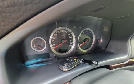 Volvo S80 II рестайлинг 2, 2002 год, 450 000 рублей, 5 фотография