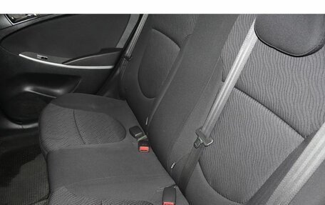 Hyundai Solaris II рестайлинг, 2013 год, 725 000 рублей, 7 фотография
