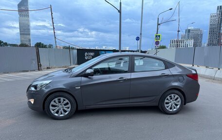 Hyundai Solaris II рестайлинг, 2016 год, 690 000 рублей, 4 фотография