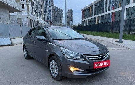 Hyundai Solaris II рестайлинг, 2016 год, 690 000 рублей, 5 фотография