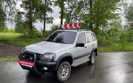 Chevrolet Niva I рестайлинг, 2004 год, 268 000 рублей, 4 фотография