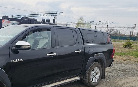 Toyota Hilux VIII, 2015 год, 2 400 000 рублей, 10 фотография