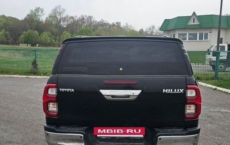 Toyota Hilux VIII, 2015 год, 2 400 000 рублей, 13 фотография