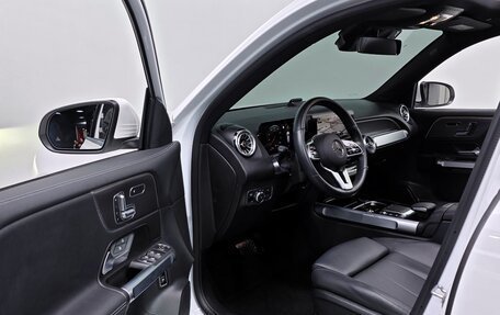 Mercedes-Benz GLB, 2022 год, 3 424 500 рублей, 21 фотография