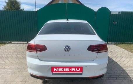 Volkswagen Passat B8 рестайлинг, 2019 год, 1 950 000 рублей, 5 фотография