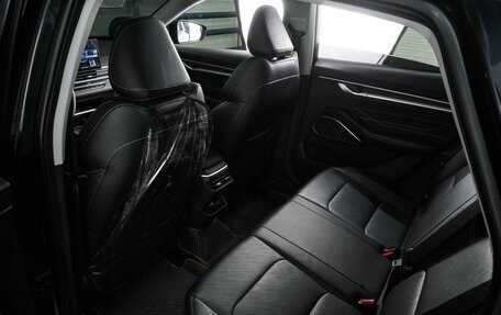 Geely Emgrand, 2024 год, 1 819 000 рублей, 11 фотография