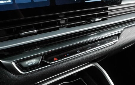 Geely Emgrand, 2024 год, 1 819 000 рублей, 21 фотография