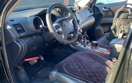 Toyota Highlander III, 2012 год, 2 450 000 рублей, 8 фотография