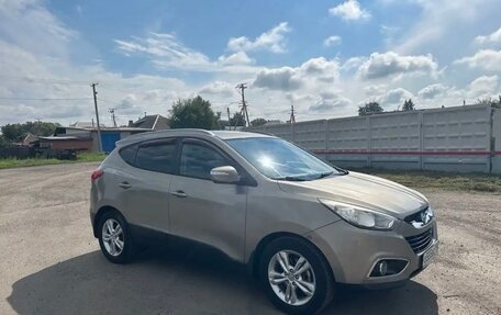 Hyundai ix35 I рестайлинг, 2010 год, 1 200 000 рублей, 2 фотография