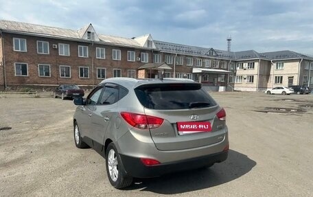 Hyundai ix35 I рестайлинг, 2010 год, 1 200 000 рублей, 5 фотография