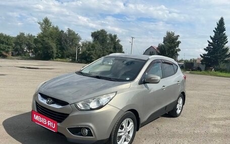 Hyundai ix35 I рестайлинг, 2010 год, 1 200 000 рублей, 3 фотография