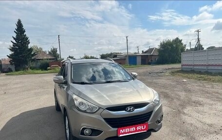 Hyundai ix35 I рестайлинг, 2010 год, 1 200 000 рублей, 1 фотография
