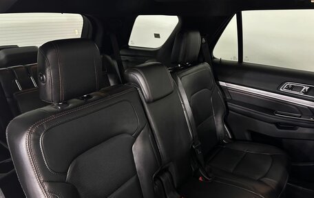 Ford Explorer VI, 2018 год, 2 770 000 рублей, 16 фотография