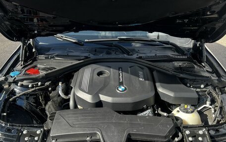 BMW 3 серия, 2018 год, 1 689 000 рублей, 11 фотография