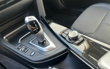 BMW 3 серия, 2018 год, 1 689 000 рублей, 18 фотография